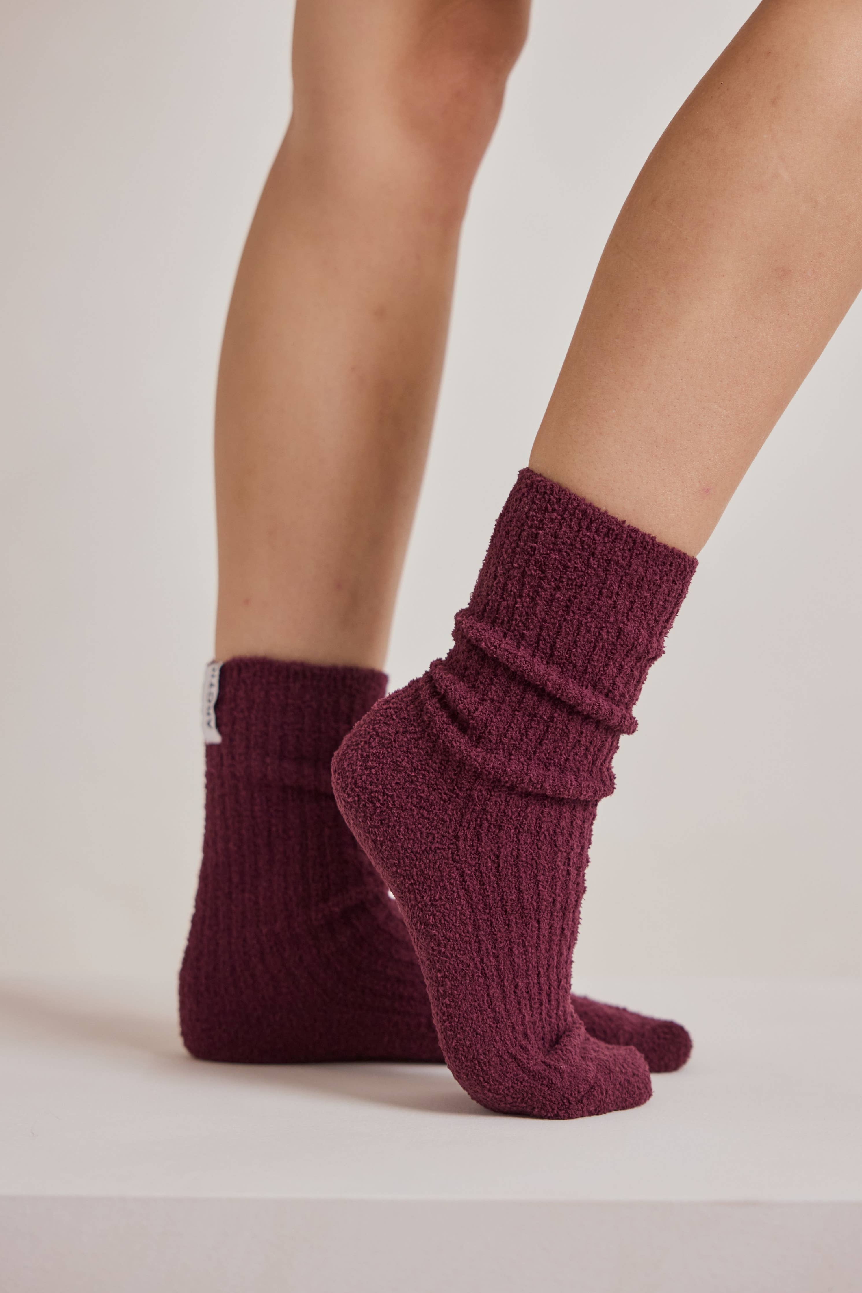Arctic Fox & Co. - Cosy Socks | Cherry Lacquer