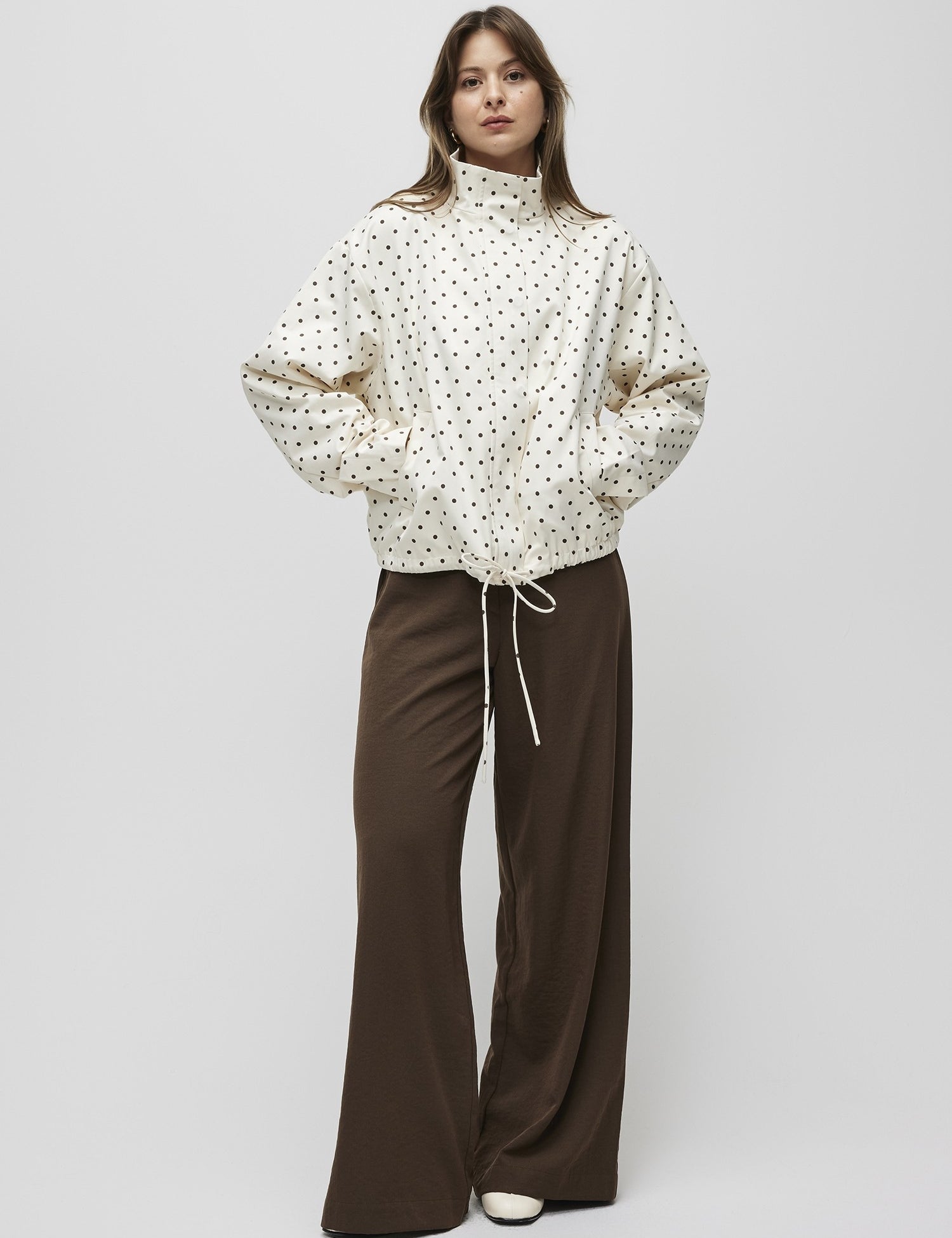 omr1038-a_cream_brown_1b_m_1500.jpg