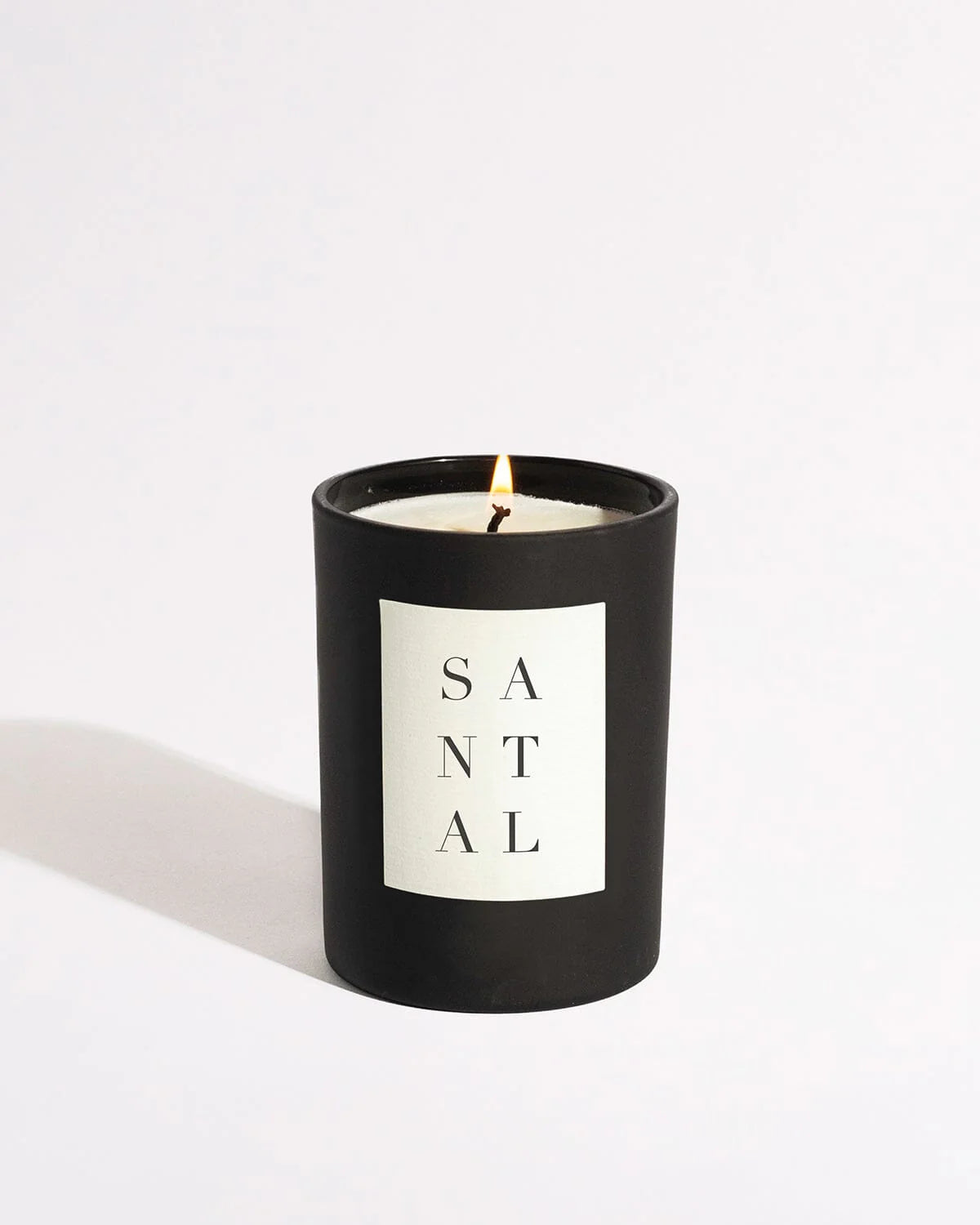 santal-noir-candle-brooklyn-candle-studio-665793.webp