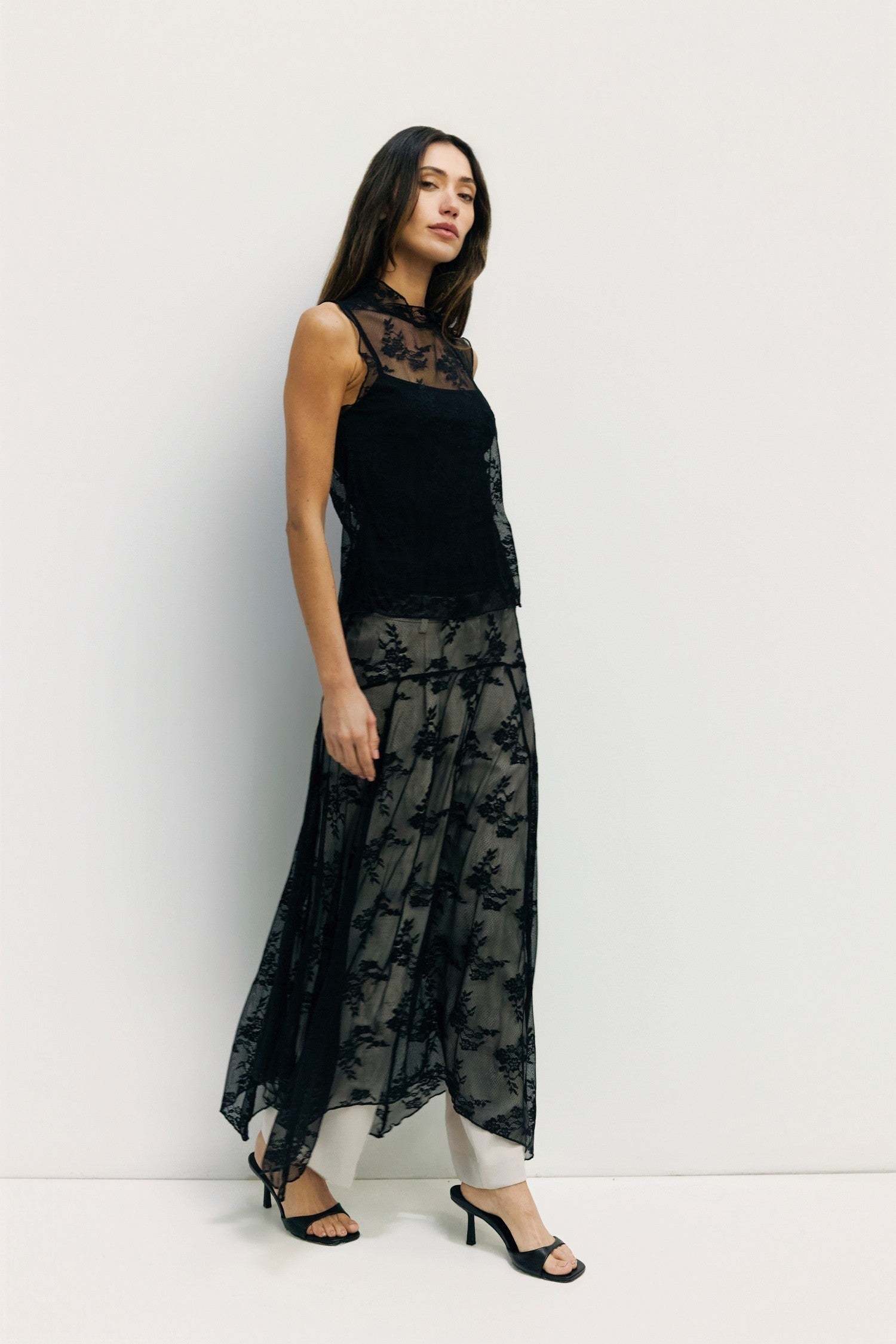 Mod Ref - The Jennifer Skirt | Black Lace