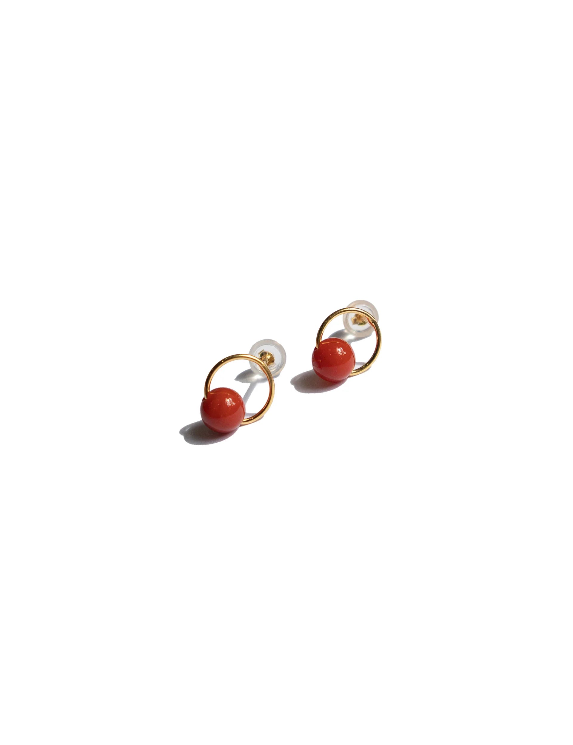 seree-red-bean-agate-gold-hoop-stud-earrings_1920x_1b81e40f-16af-42d8-aa79-6c17c29dfe9f.webp