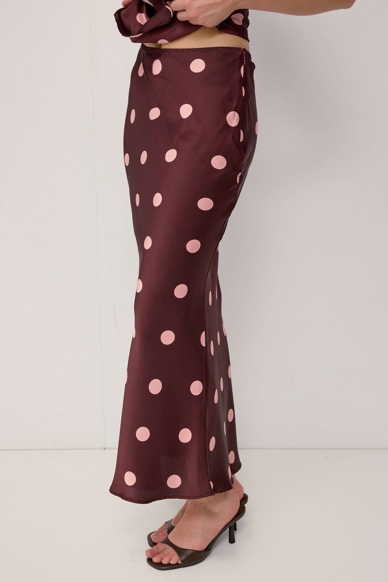 Mod Ref - The Aria Skirt | Burgundy/Pink