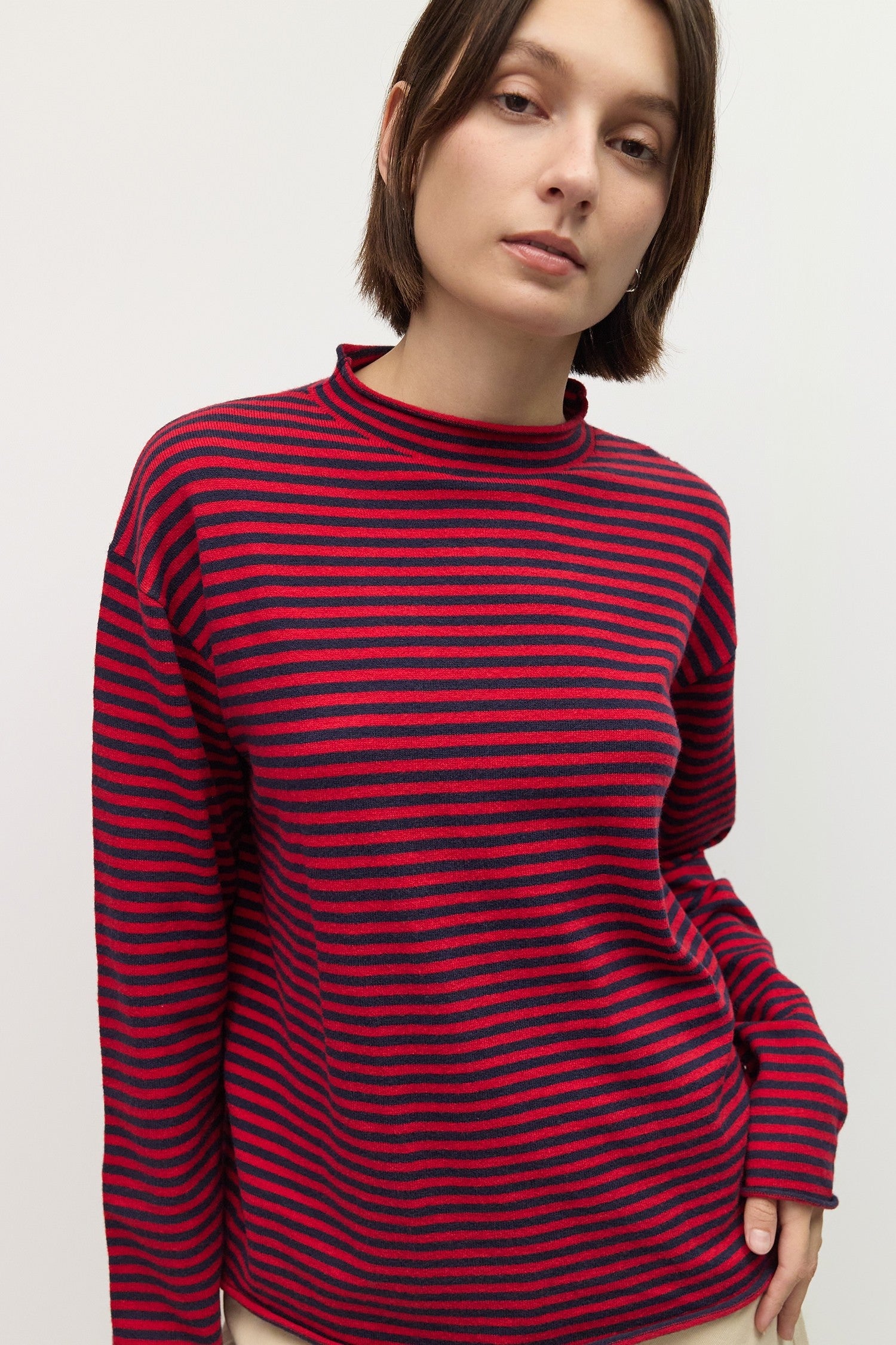 Mod Ref - The Cierra Sweater | Navy/Red