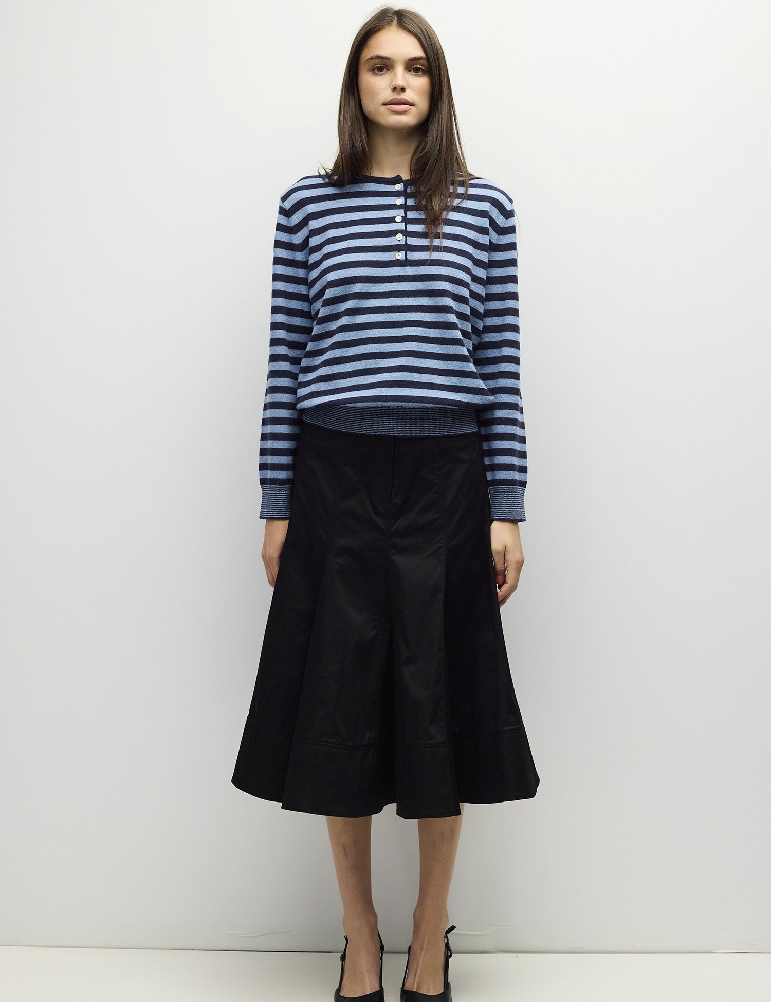 tar1509_navy-blue_1a_m.jpg