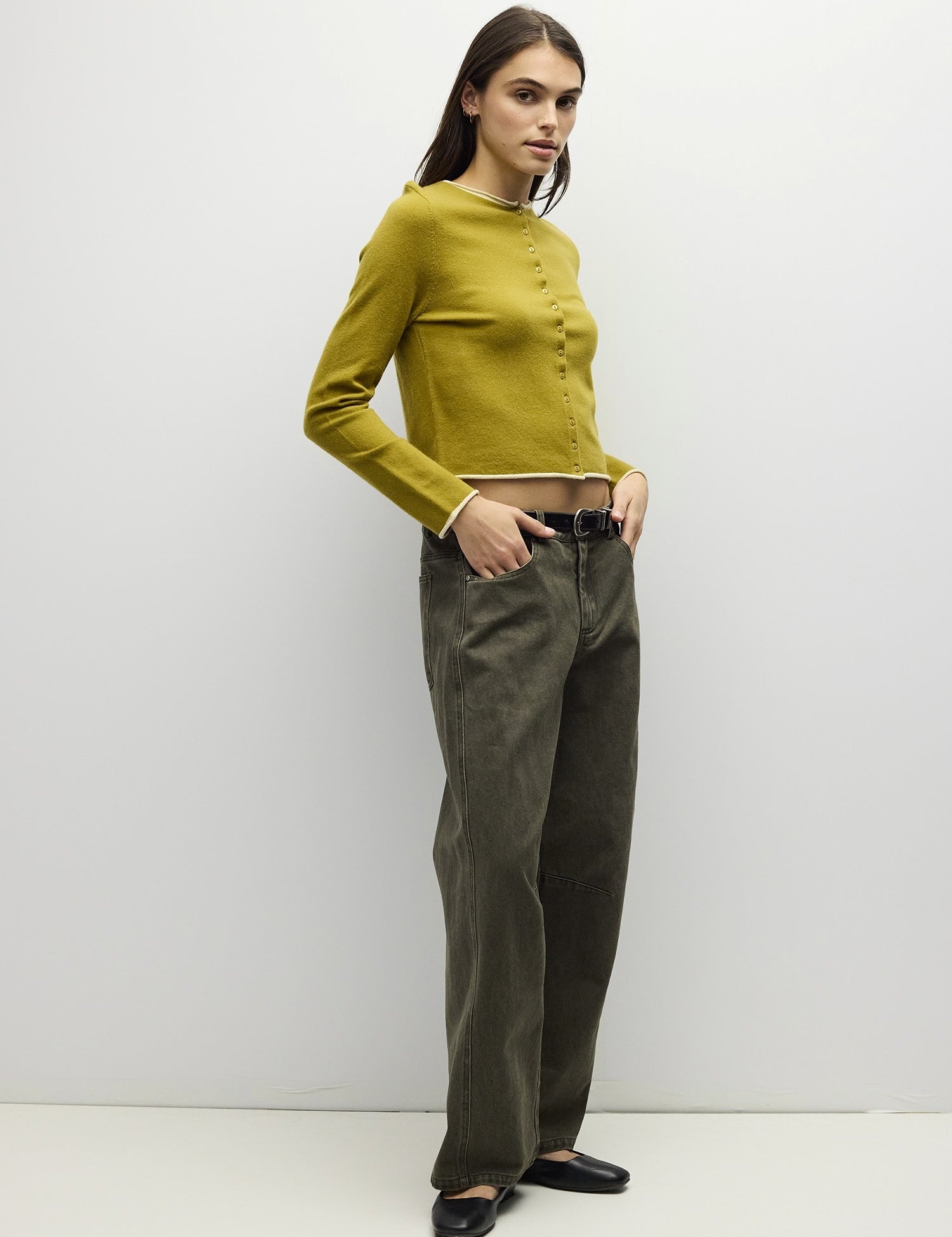 tar1526_chartreuse_2a_m.jpg