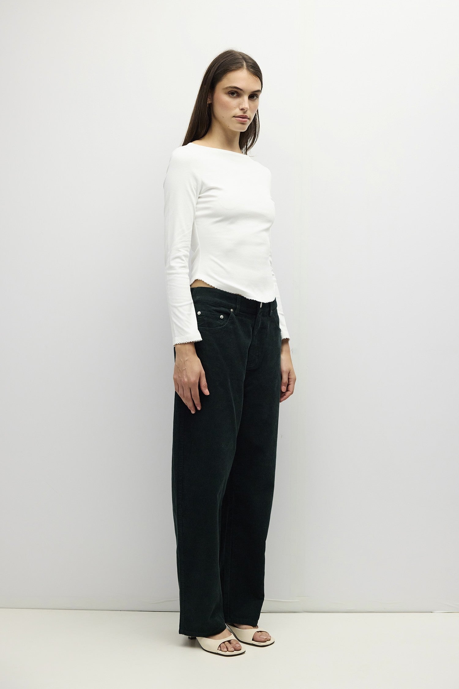 Mod Ref - The Janel Top | White