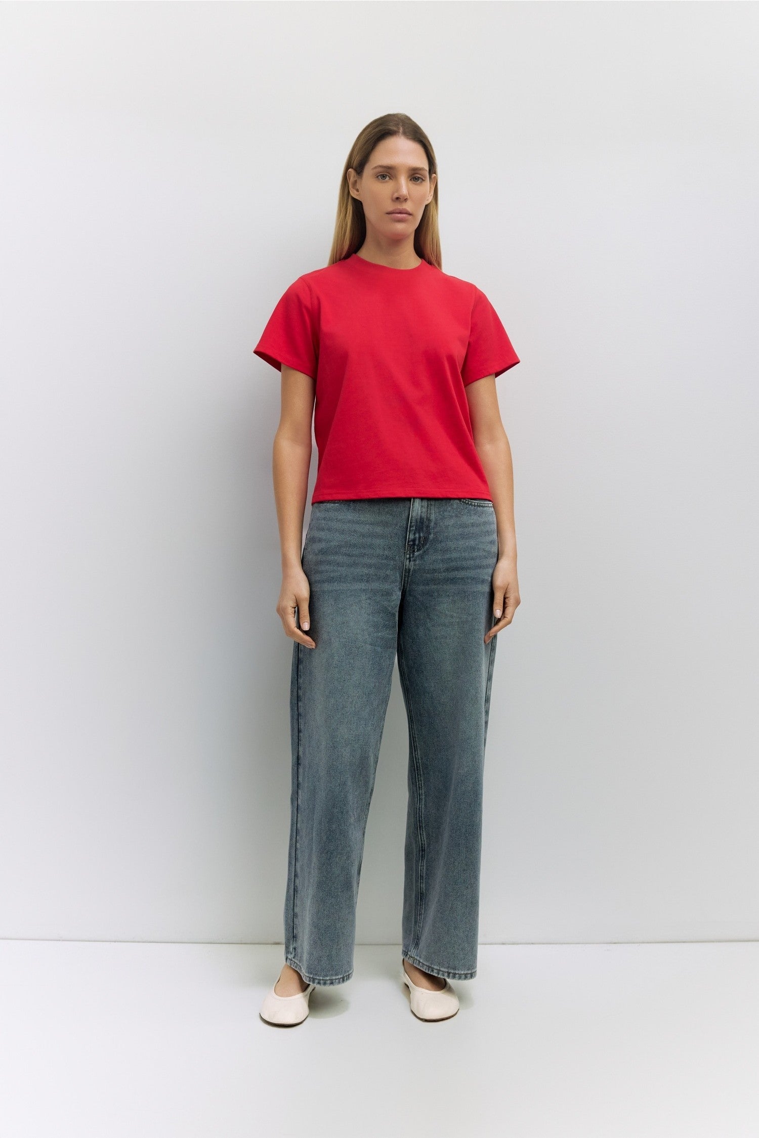 Mod Ref - The Lanie Tee | Red