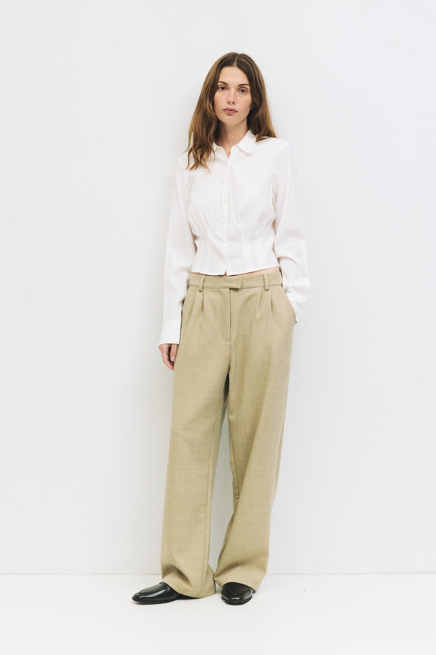 Mod Ref - The Violeta Top | White