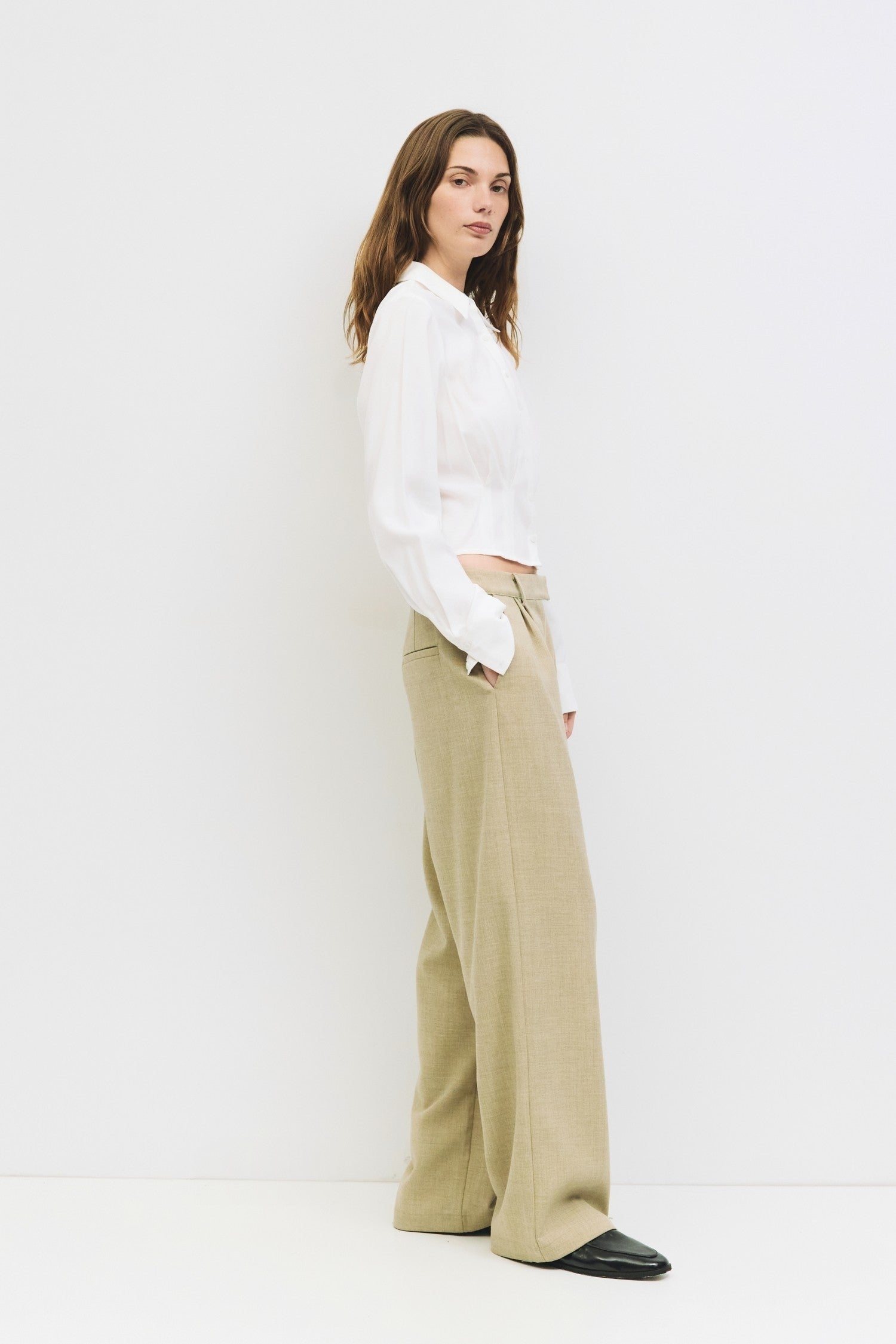 Mod Ref - The Violeta Top | White