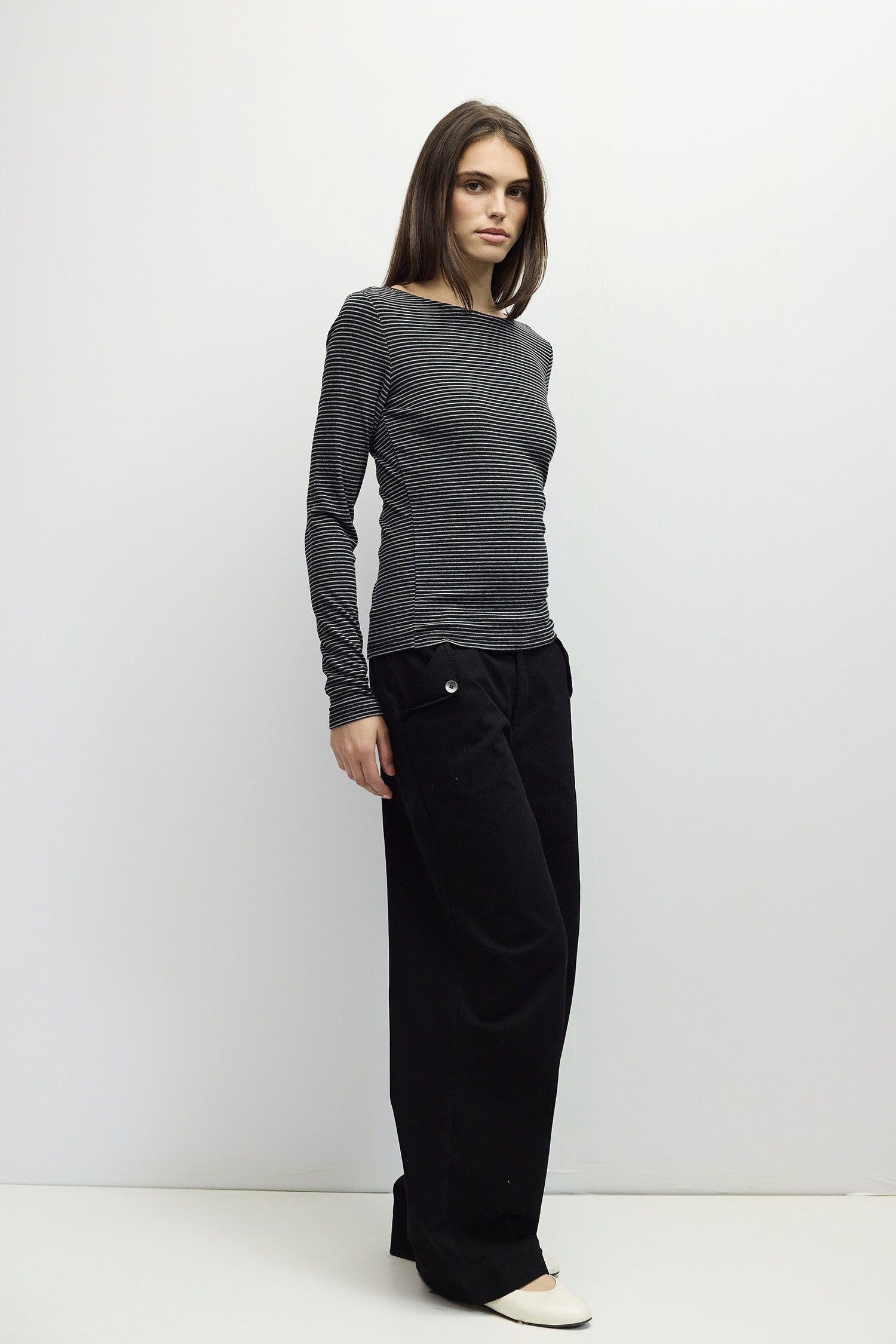 Mod Ref - The Charolette Top | Black