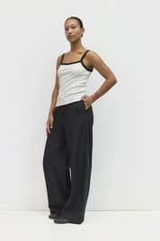 Mod Ref - The Lheane Tank | White-Black