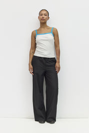 Mod Ref - The Lheane Tank | White-Teal