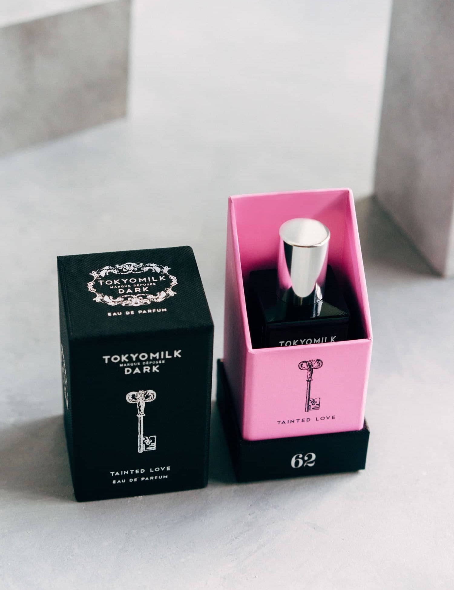 tokyomilk-dark-tainted-love-perfume-front-2_c9568359-bd2e-4a49-b123-405b1c22d3ad.jpg