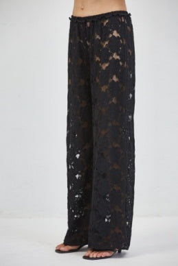 a.ren - Chantilly Lace Pants | Black