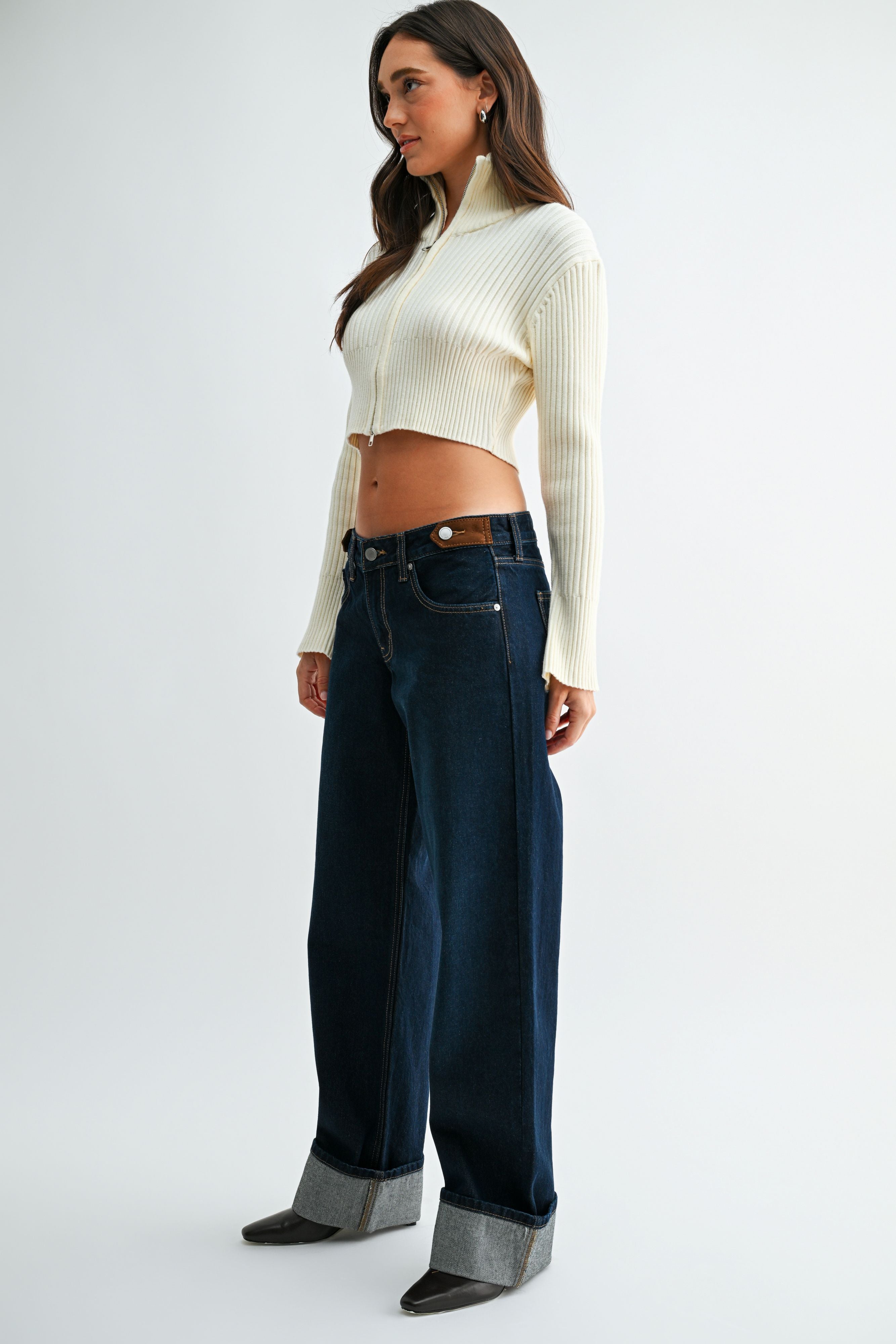 Just Black Denim - Waistband Detail Cuffed Straight | Rinse