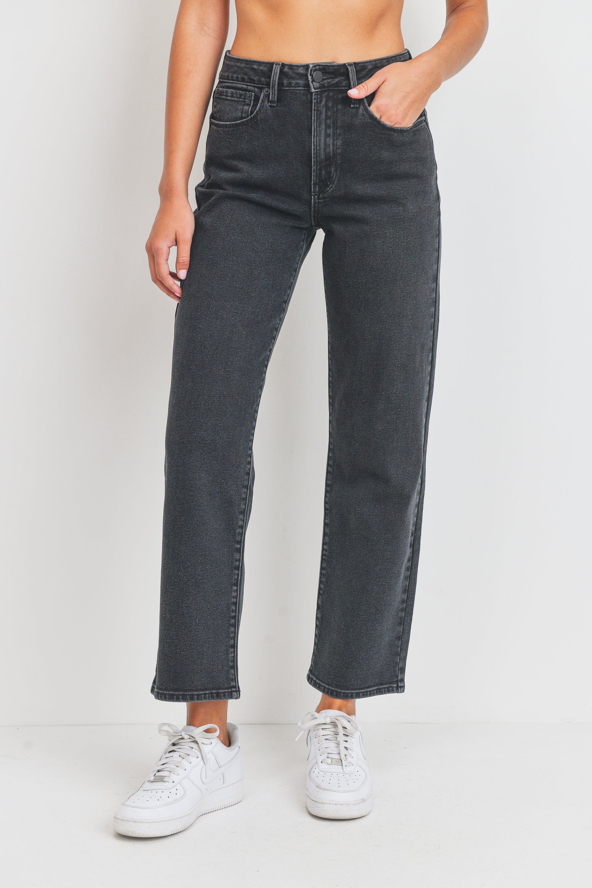 Just Black Denim - Relaxed Straight | Black