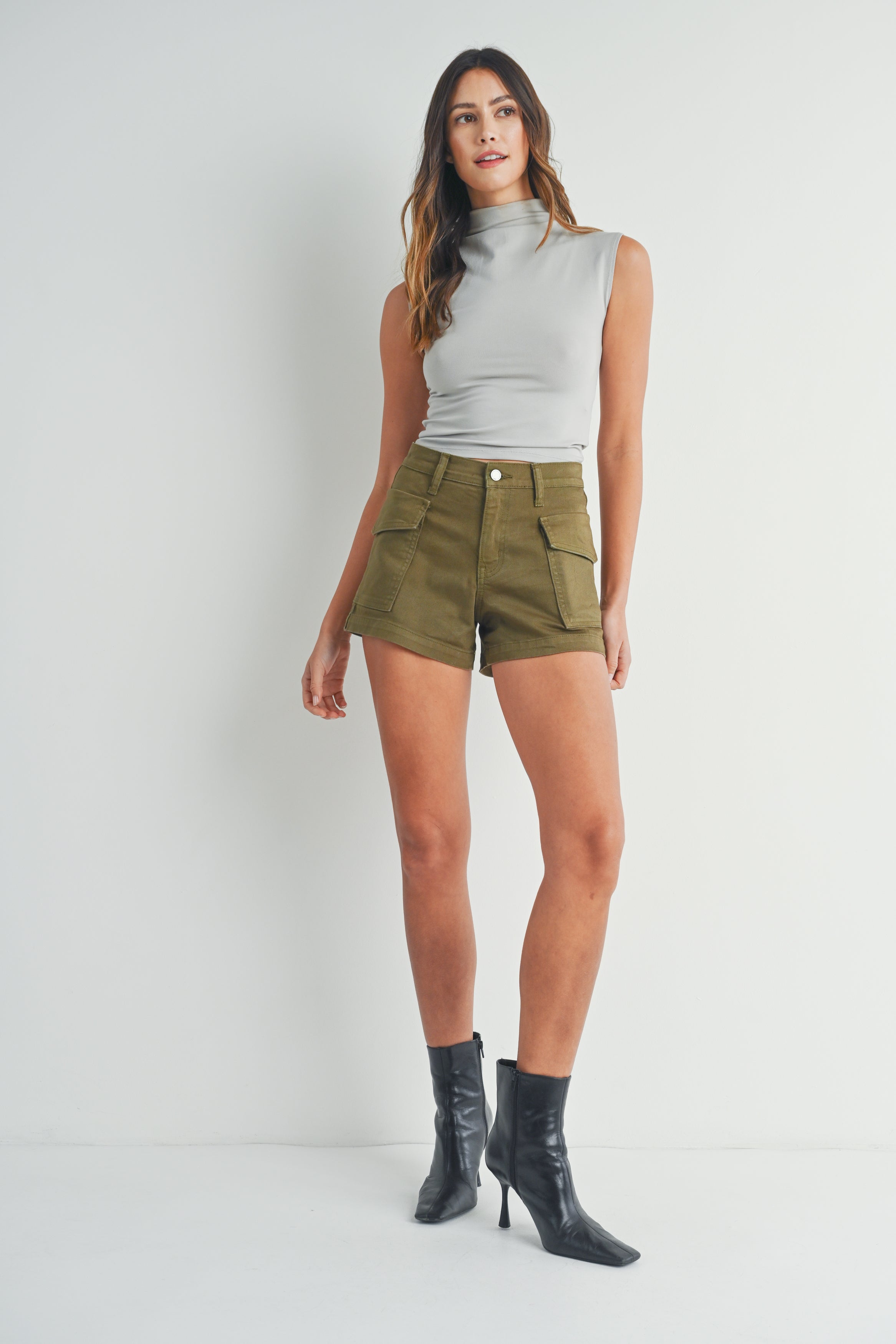 Just Black Denim - Cargo Stretch Short | Olive